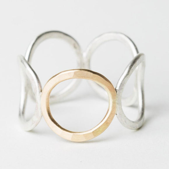 R406 - Five Circle Ring