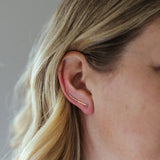 E132 - two way ear climber